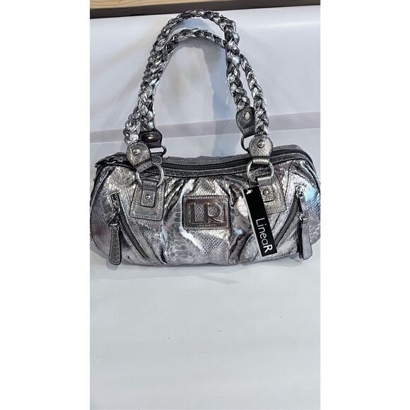 LINEAR SILVER METALLIC HOBO BAG new - Picture 2 of 12